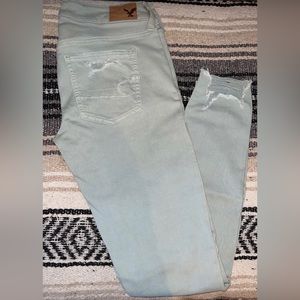 American Eagle Jeggings
- Size 4 Regular
- Super stretch
- 28” inseam